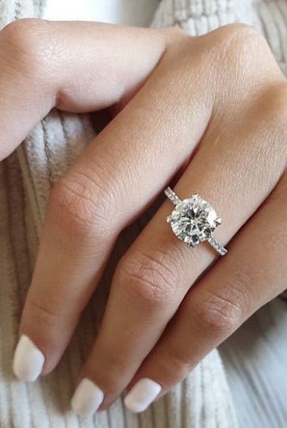 3 carat moissanite stone