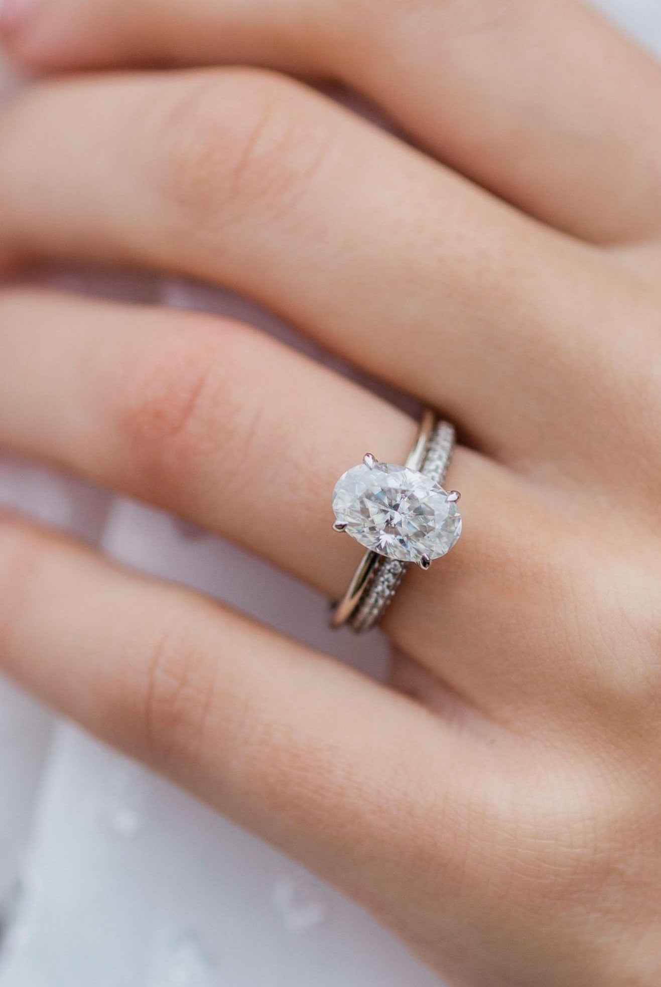Oval Moissanite Engagement Ring