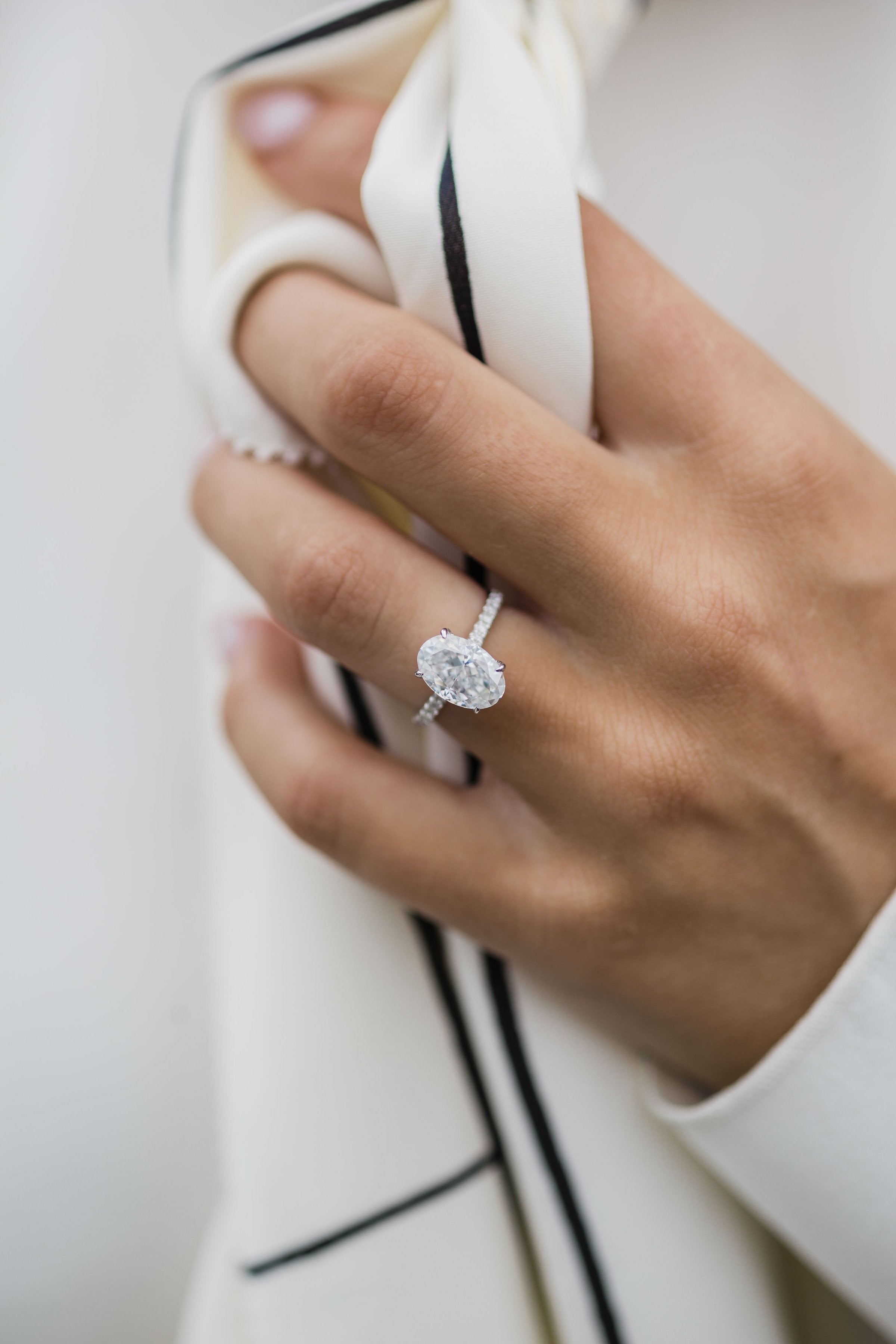 Oval Cut Moissanite Ring