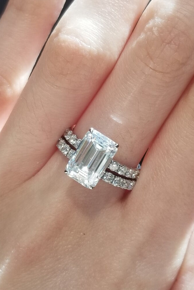 3-0-ct-emerald-shaped-moissanite-pave-setting-engagement-ring