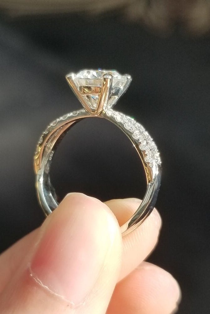 1-30-ct-round-shaped-moissanite-solitaire-split-shank-engagement-ring
