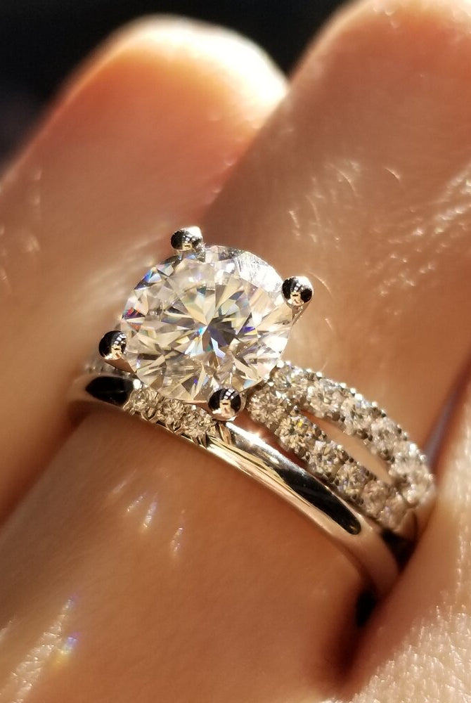1-30-ct-round-shaped-moissanite-solitaire-split-shank-engagement-ring