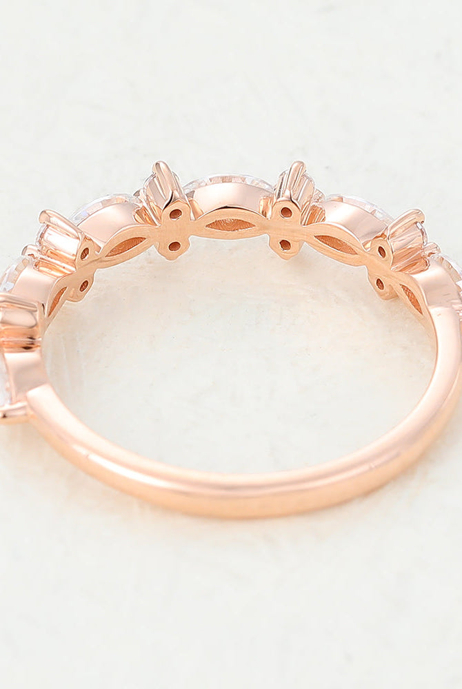 round-marquise-shaped-moissanite-cluster-wedding-band
