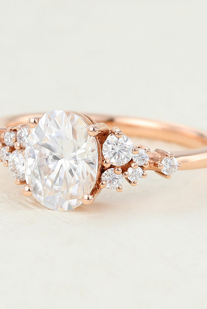 oval-shaped-moissanite-cluster-engagement-ring-13