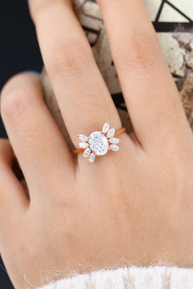 oval-shaped-moissanite-cluster-engagement-ring-12