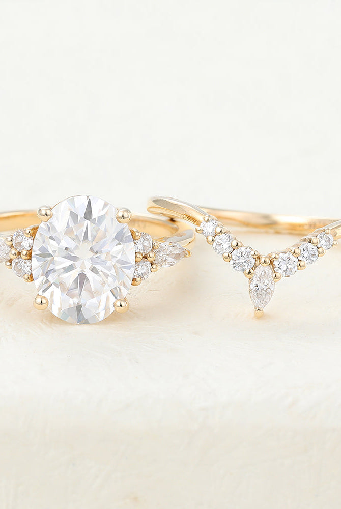 3-0-ct-oval-moissanite-cluster-bridal-ring-set-2