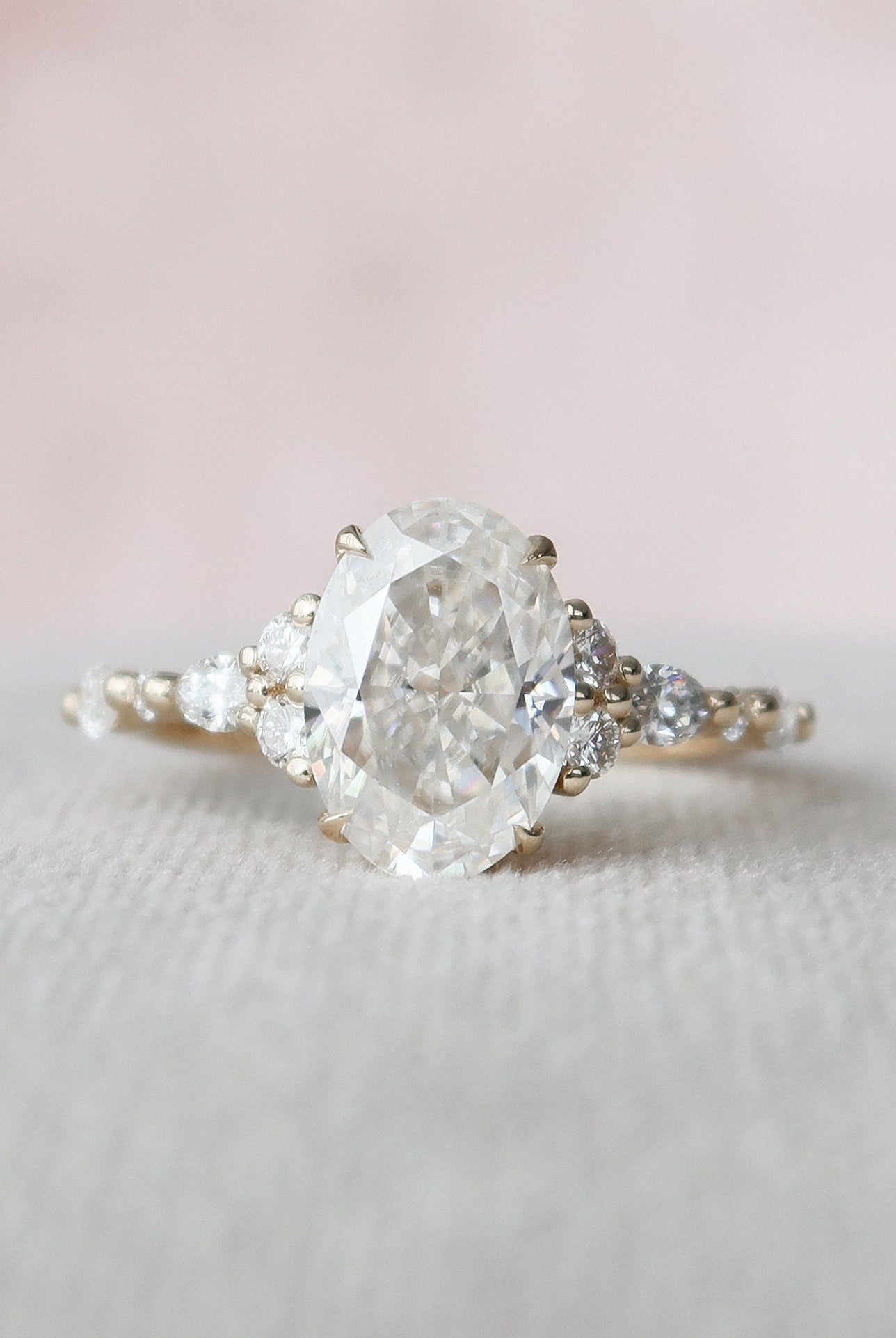 Oval Cut Moissanite Ring
