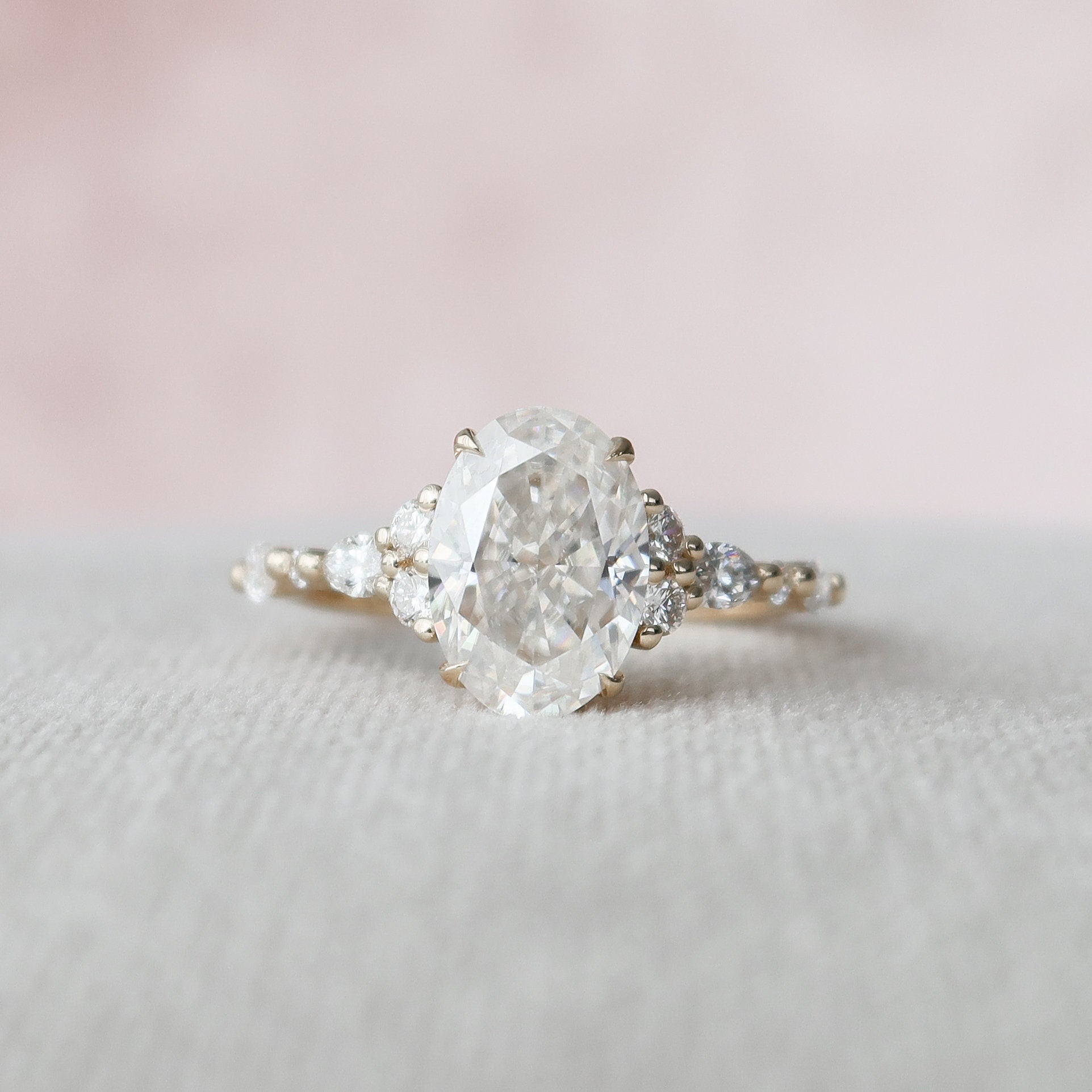 Oval Cut Moissanite Ring