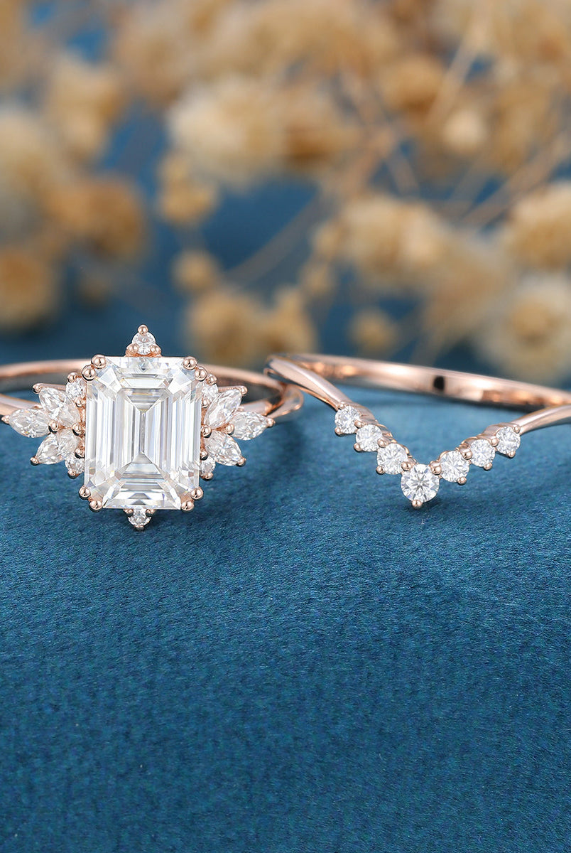 1-60-ct-emerald-shaped-moissanite-cluster-bridal-set