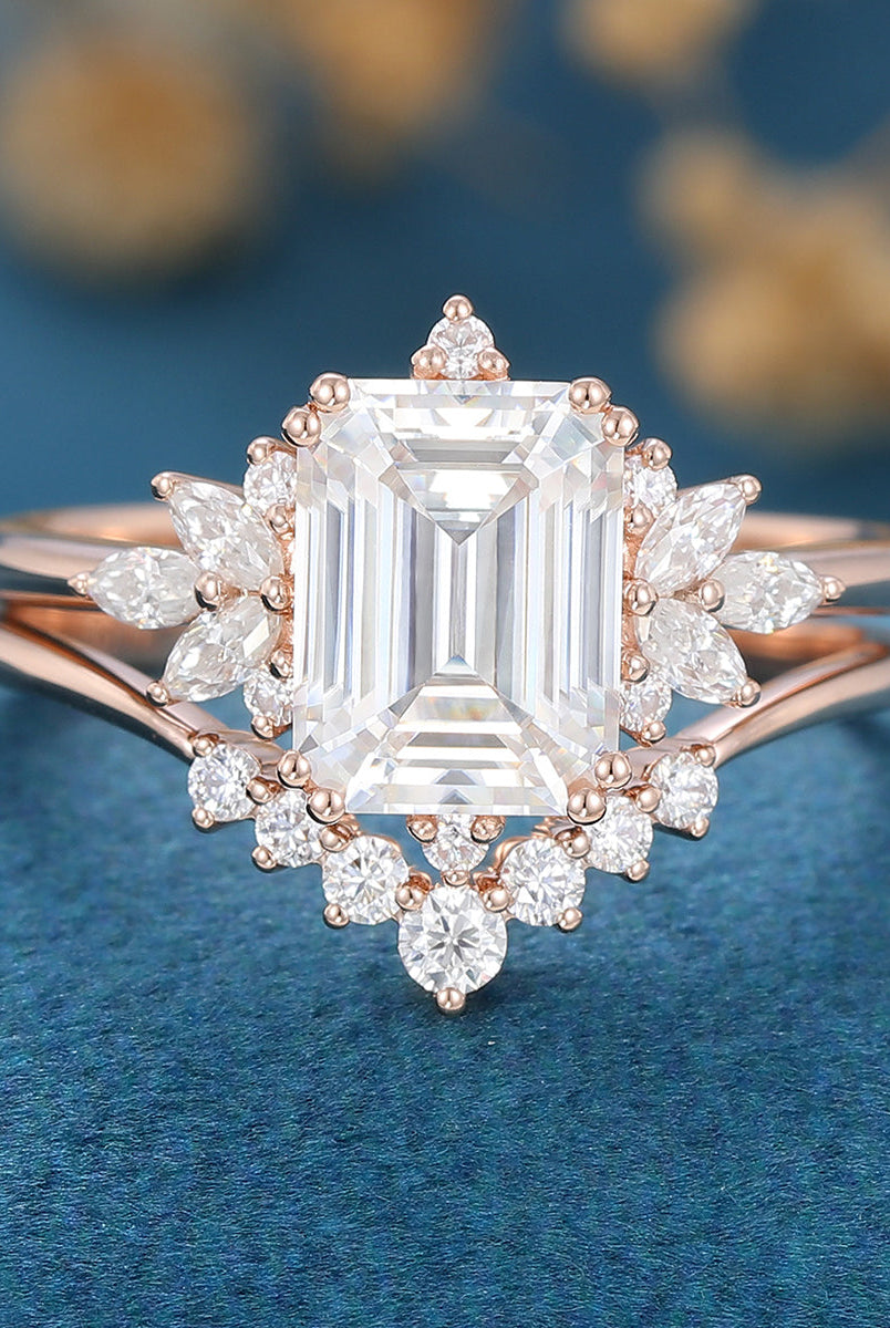 emerald-shaped-moissanite-cluster-bridal-set-6