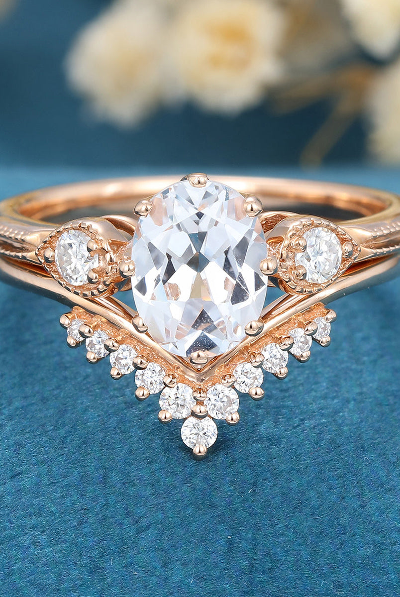 1-33-ct-oval-shaped-moissanite-three-stone-bridal-set