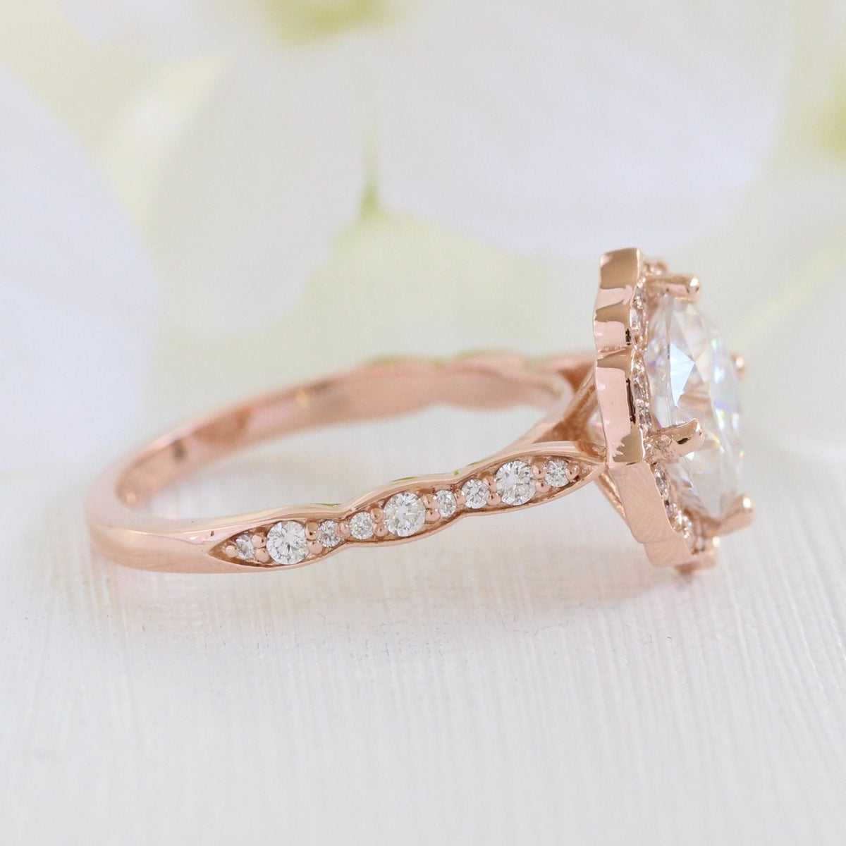 2.30CT Cushion Vintage Halo Moissanite Diamond Engagement Ring For Women