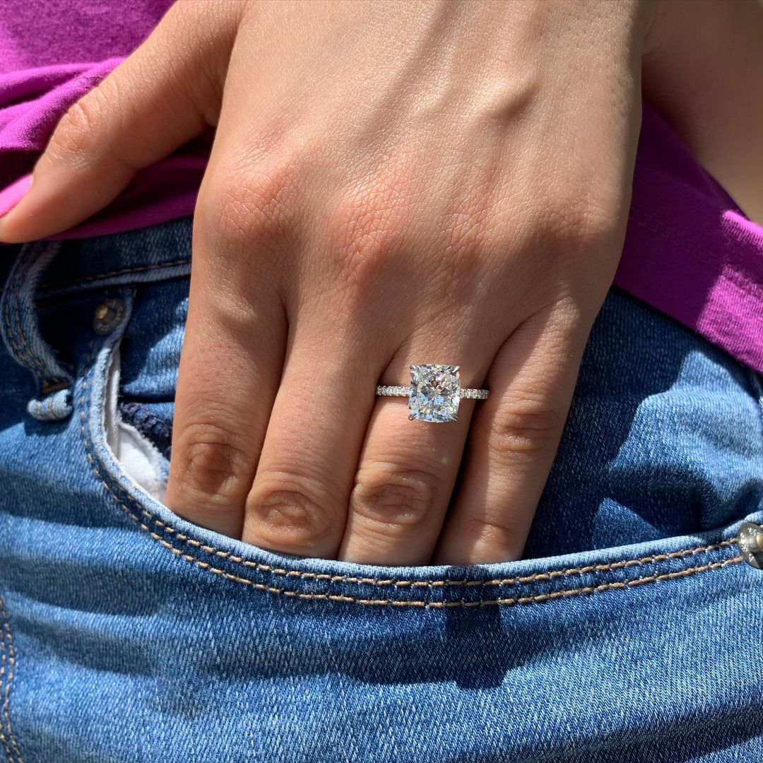 Moissanite twist trilogy ring NY