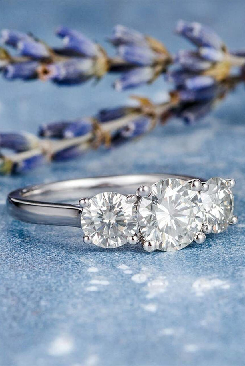 1.0CT Three Stone Round Moissanite Diamond Solitaire Engagement Ring For Women
