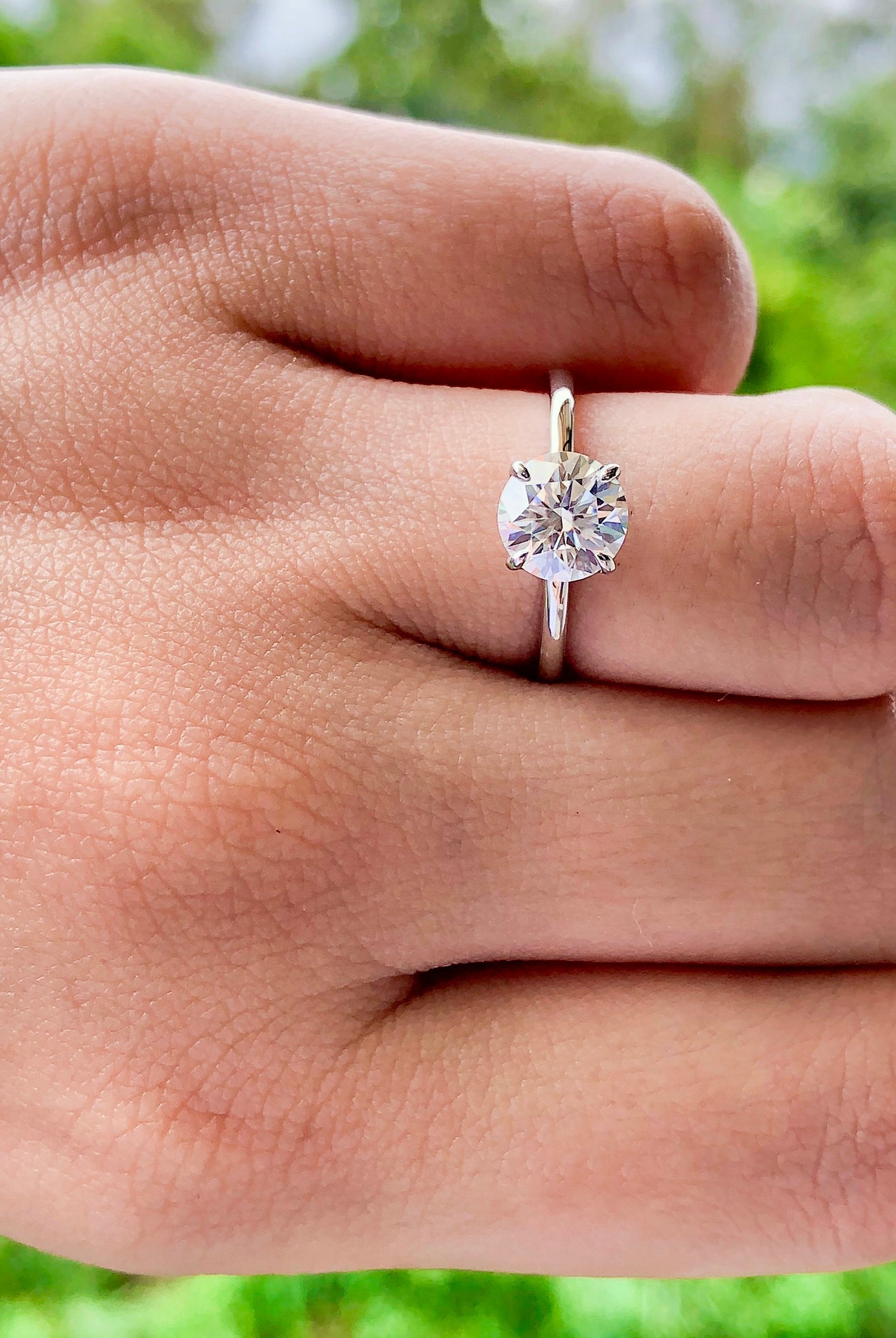 1-85-ct-round-cut-solitaire-moissanite-engagement-ring
