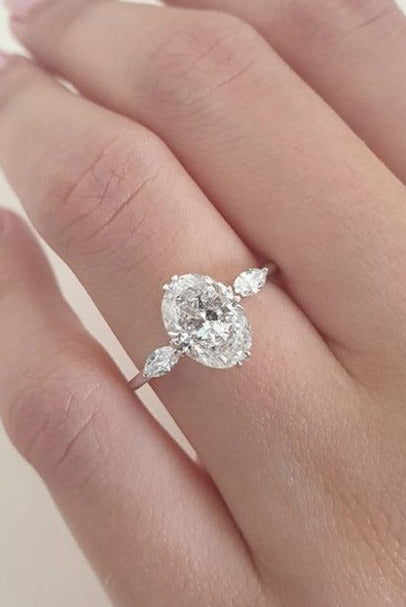 2.0CT Oval Three Stone Moissanite Diamond Double Claw Prong Engagement Ring