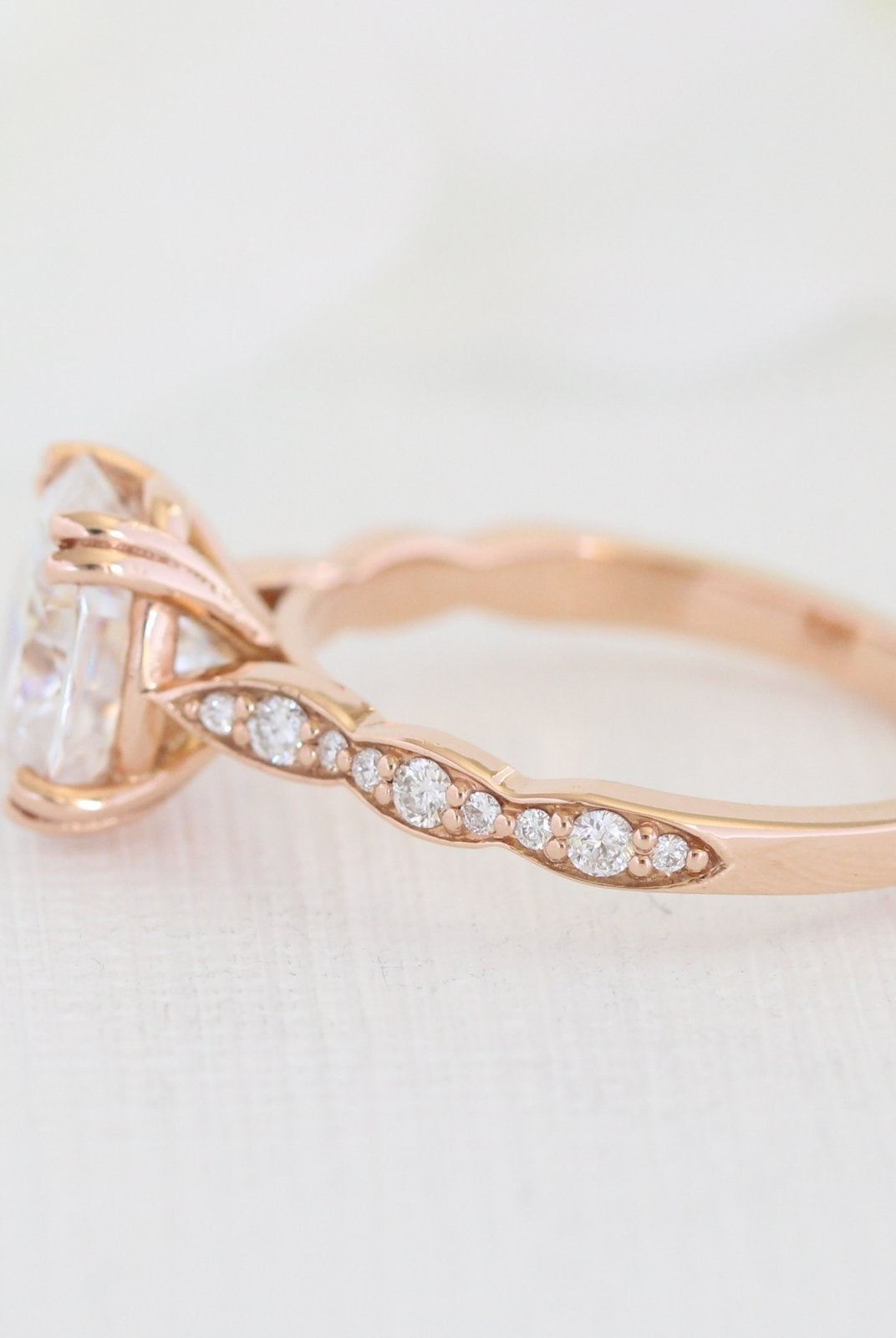 2.0CT Oval Double Claw Prong Moissanite Diamond Vintage Pave Engagement Ring