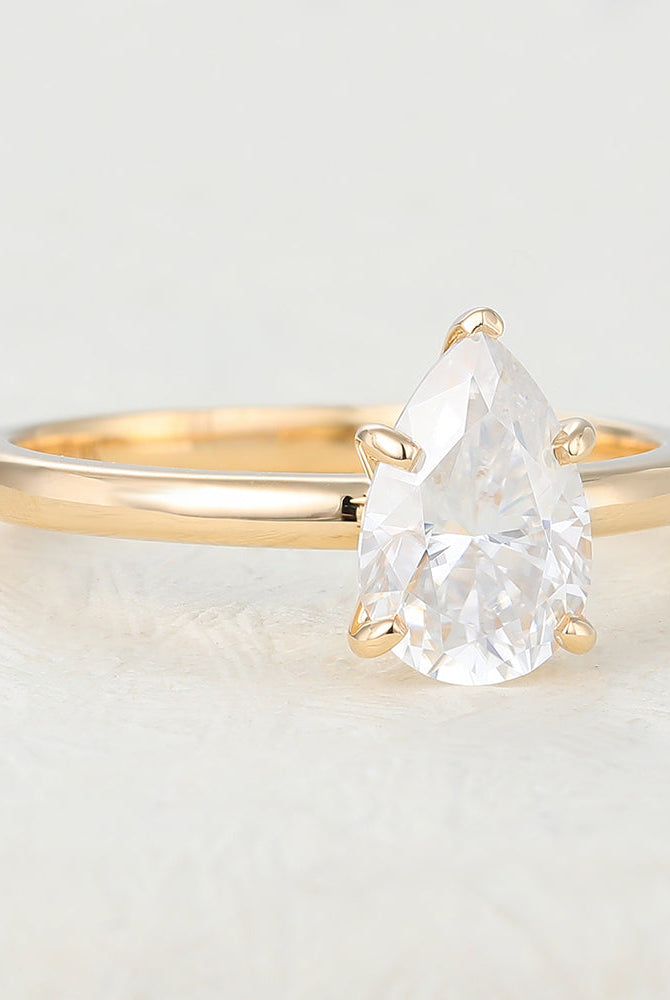 1-5-ct-pear-shaped-moissanite-solitaire-engagement-ring