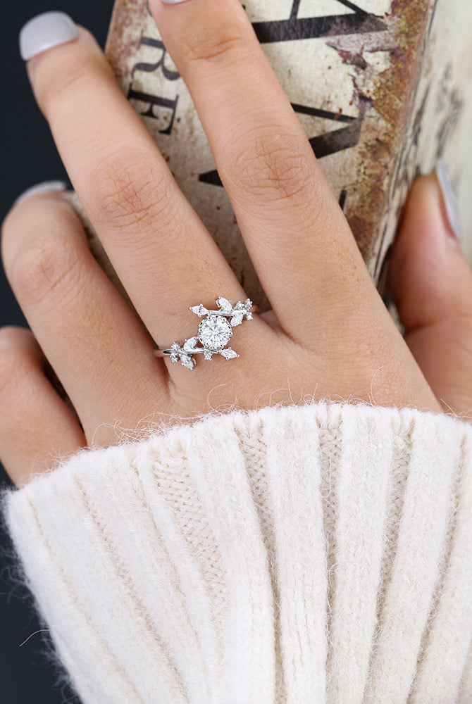 0-41-ct-round-shaped-moissanite-art-deco-engagement-ring