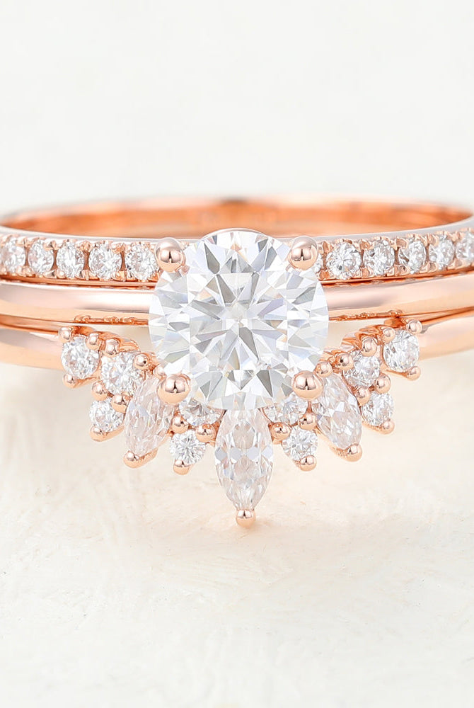 0-68-ct-round-moissanite-solitaire-bridal-ring-set