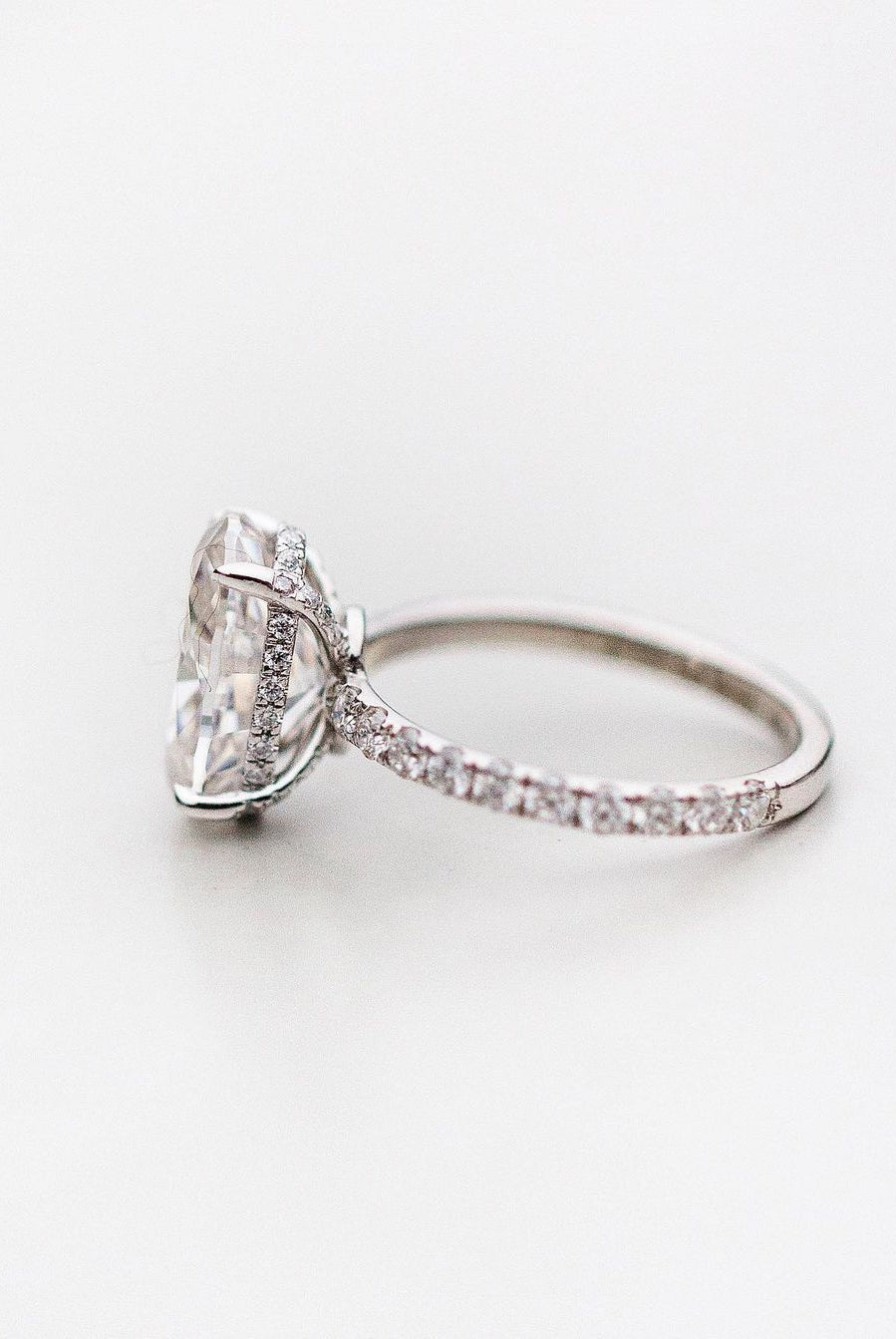 5-0-ct-oval-cut-solitaire-moissanite-engagement-ring