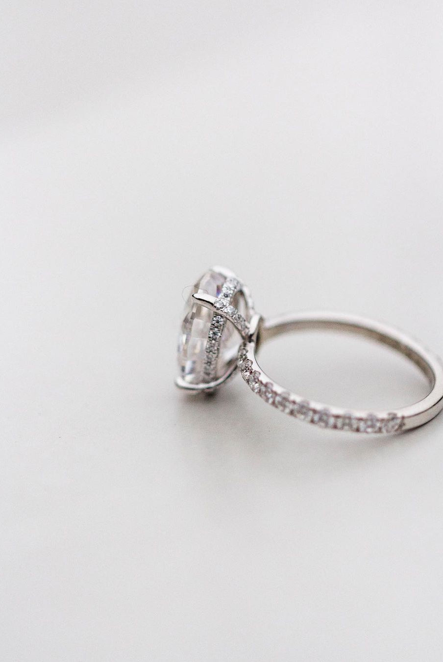 oval-cut-solitaire-moissanite-engagement-ring