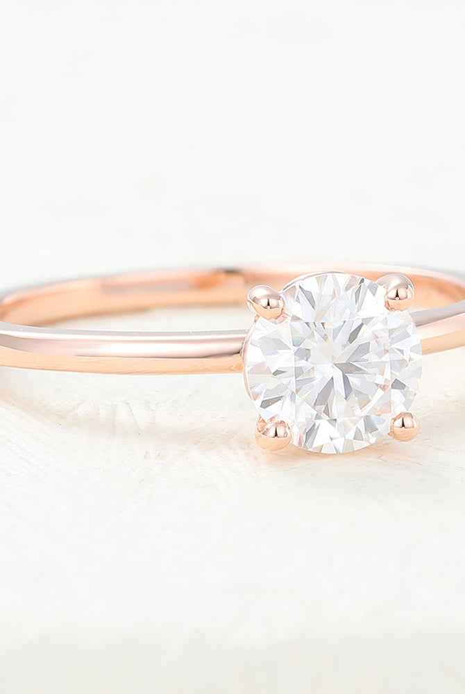 0-68-ct-round-shaped-moissanite-solitaire-engagement-ring