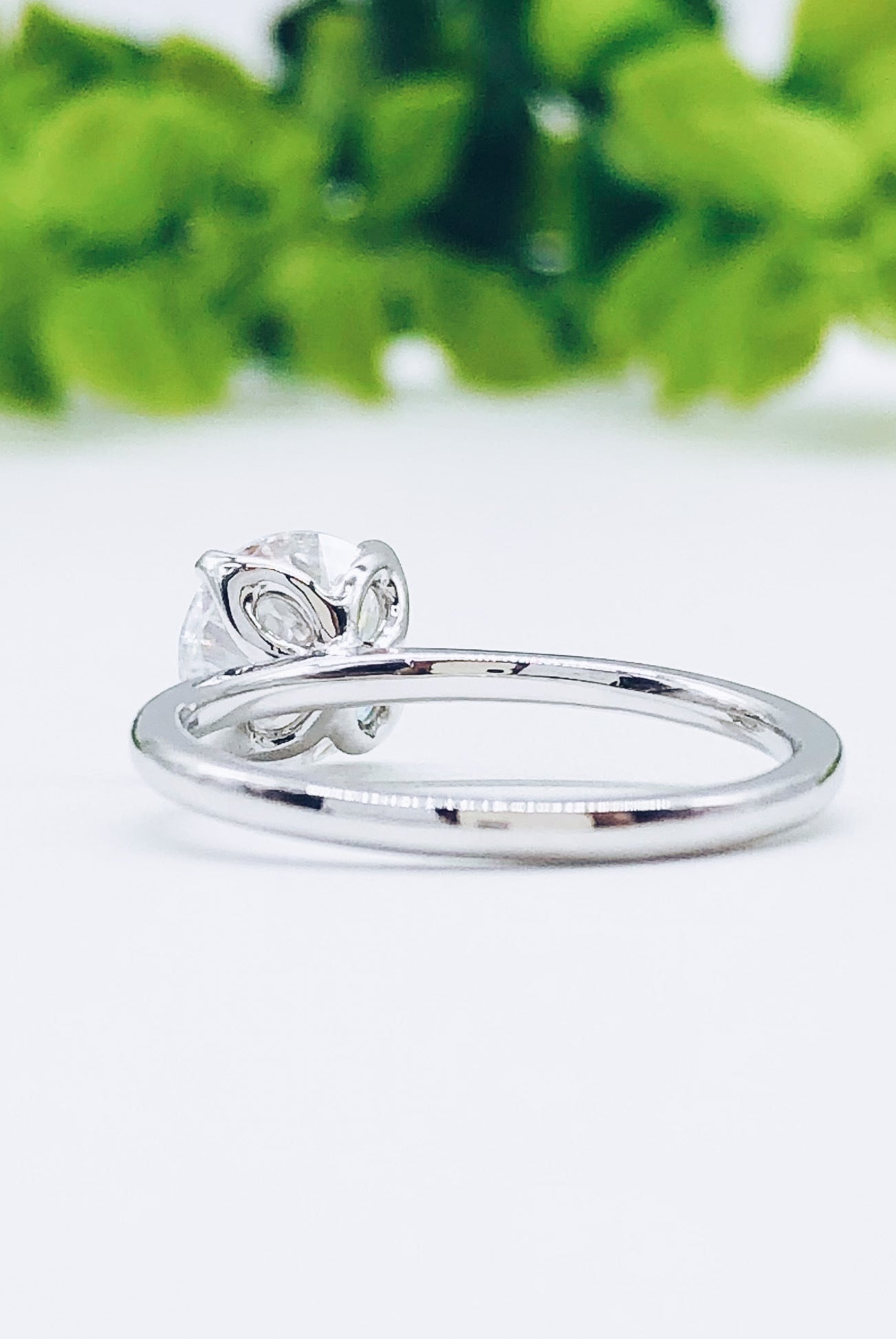 1-85-ct-round-cut-solitaire-moissanite-engagement-ring
