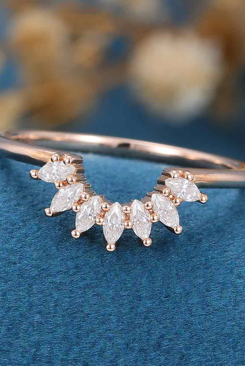 marquise-shaped-moissanite-curved-wedding-band