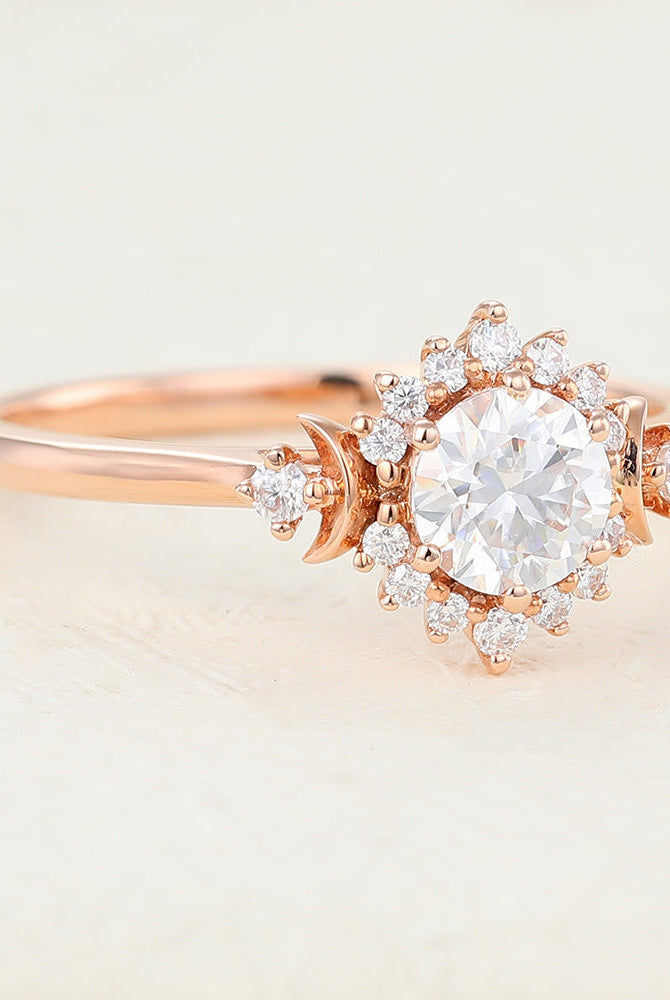 0-41-ct-round-shaped-moissanite-cluster-engagement-ring-6