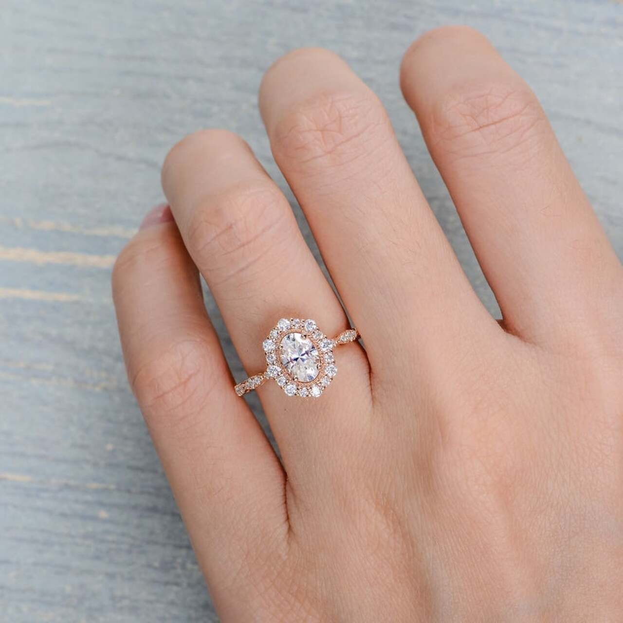 1.0CT Oval Floral Halo Moissanite Diamond Vintage Pave Engagement Ring