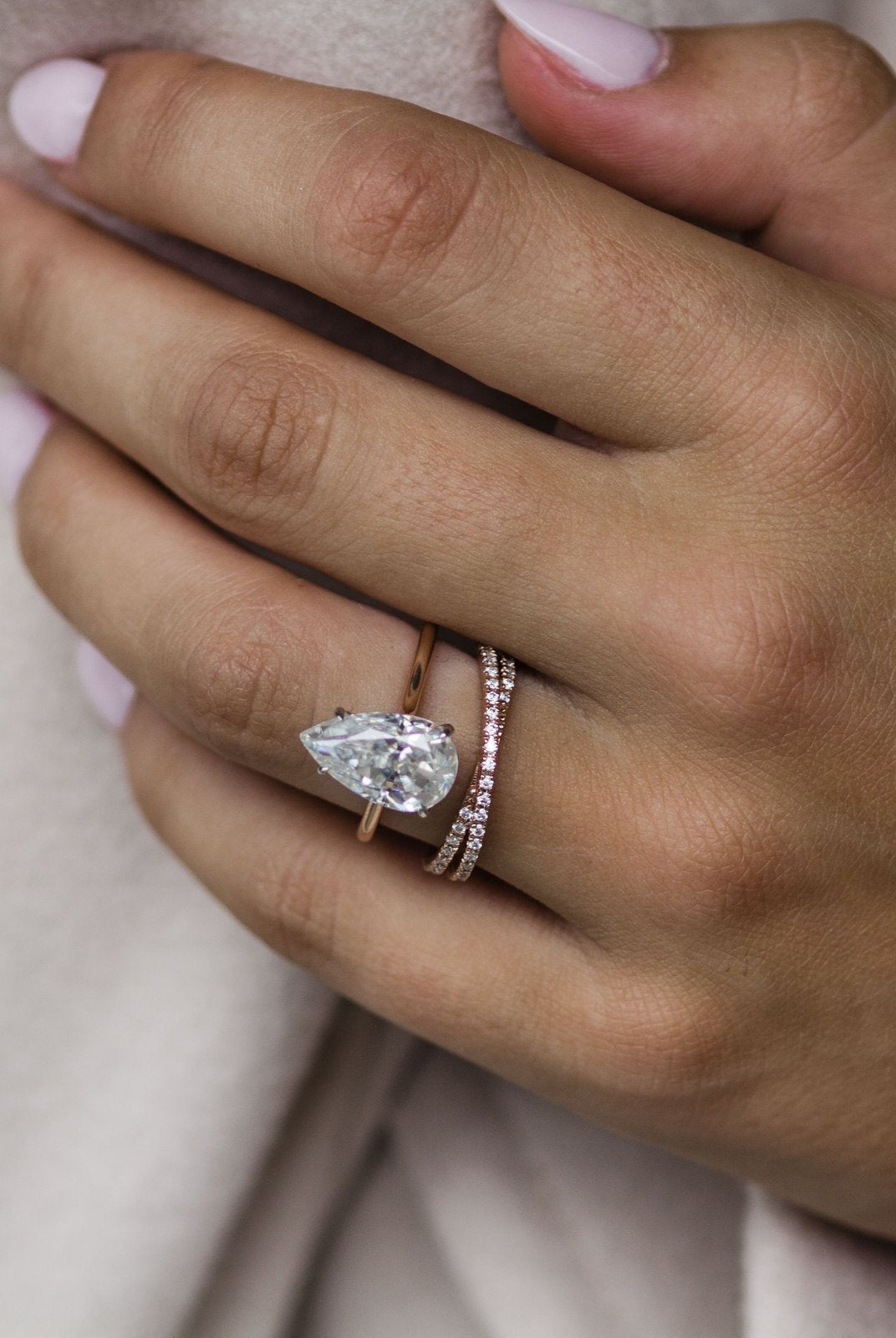 Glamorous moissanite rings
