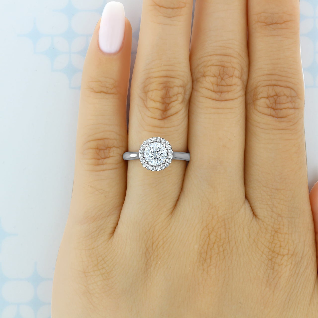 1.0CT Cathedral Set Round Moissanite Diamond Halo Engagement Ring