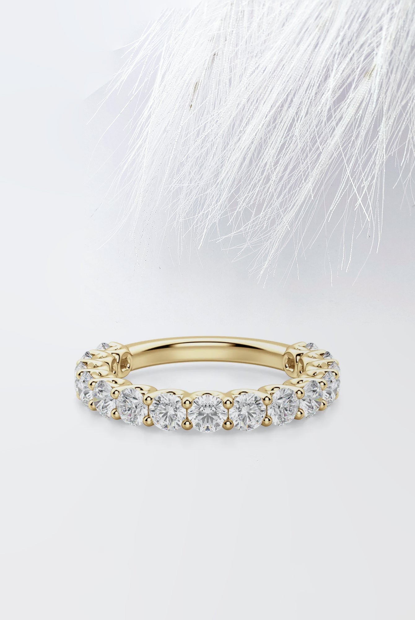 Round Cut Moissanite Scallop Diamond Wedding Band for Women