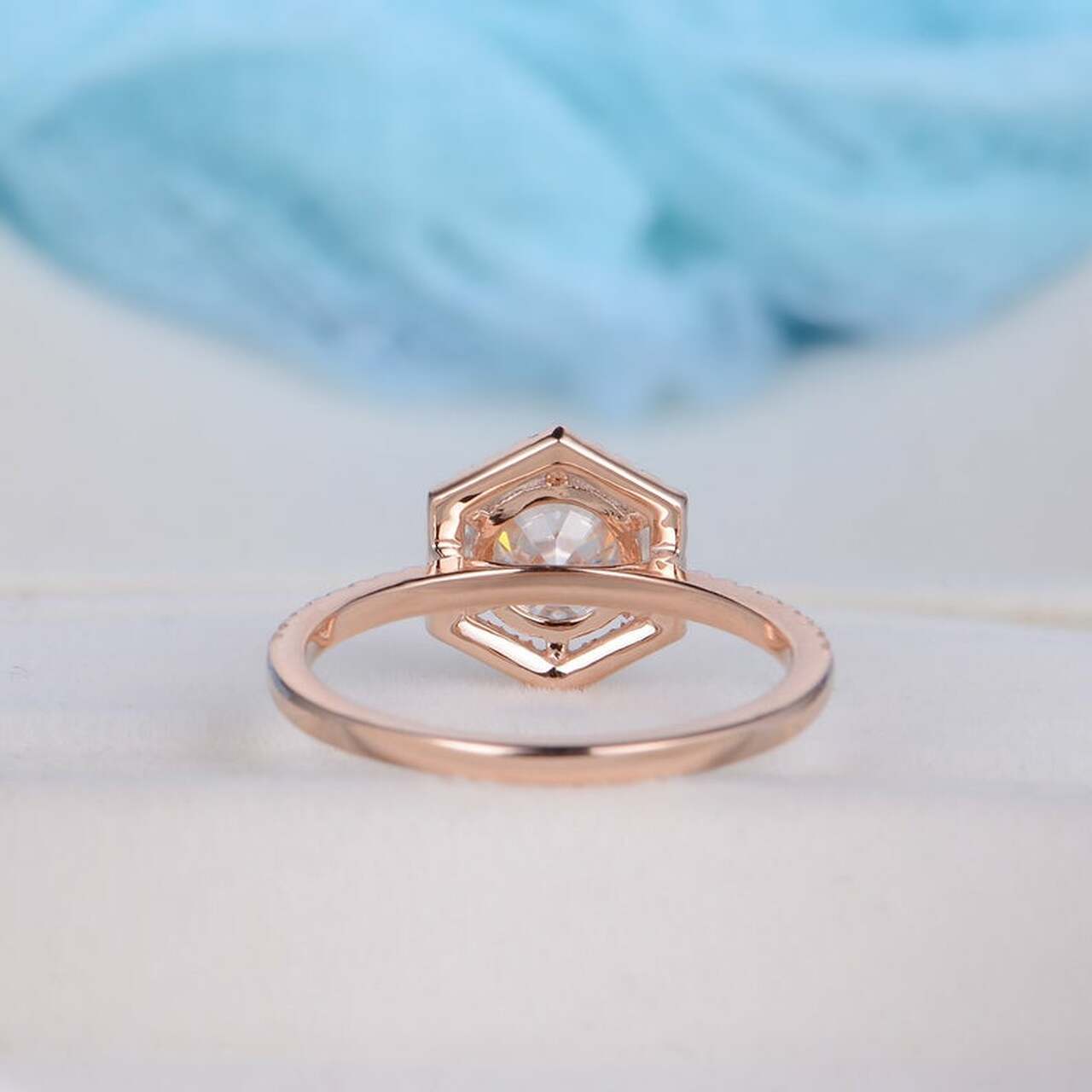 1.0CT Round Hexagon Shaped Halo Moissanite Diamond Pave Engagement Ring