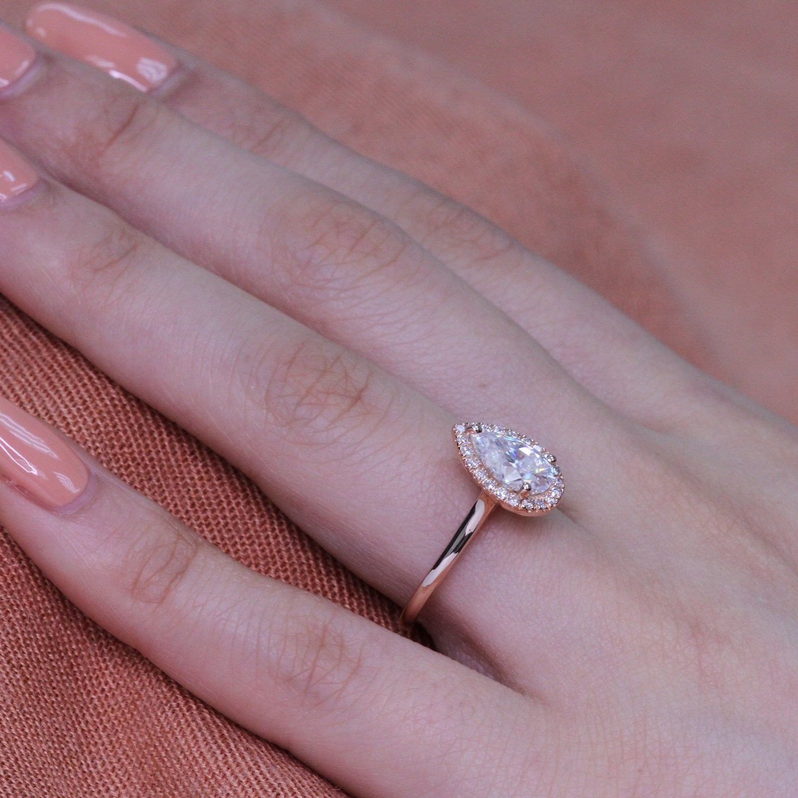 Moissanite wedding jewelry for fall wedding