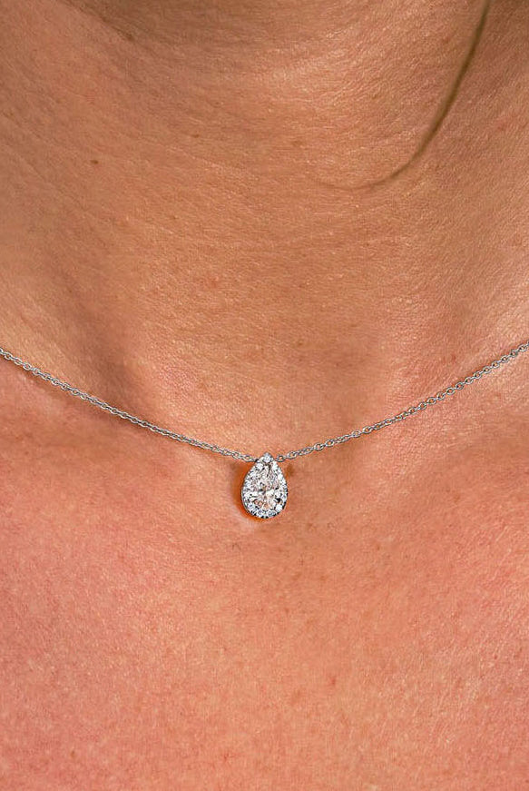 0-50-ct-pear-moissanite-diamond-halo-pendent-necklace