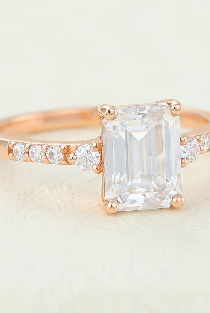 1-60-ct-emerald-shaped-moissanite-pave-setting-engagement-ring-4