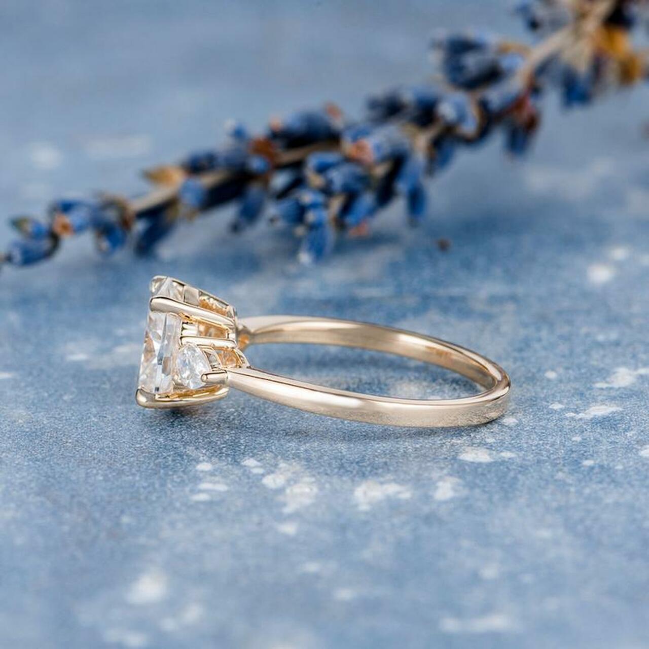 1.50CT Oval Cut 3 Stone Moissanite Diamond Engagement Ring