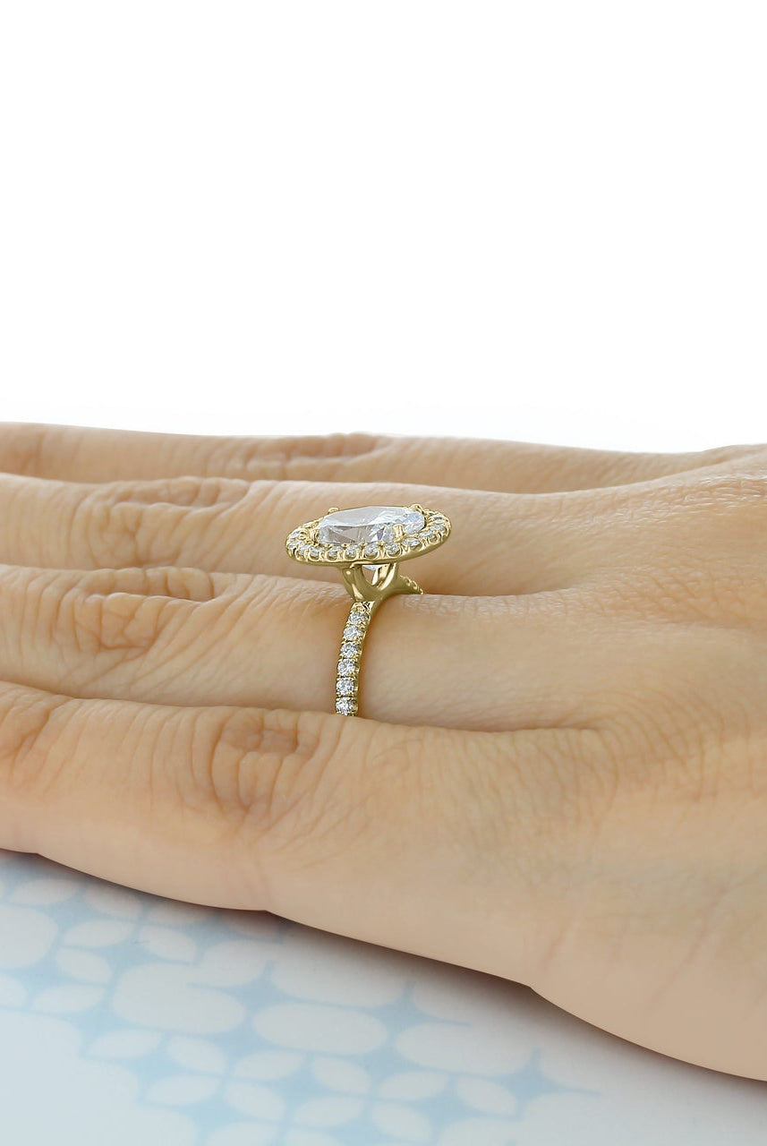 Moissanite engagement ring buying guide
