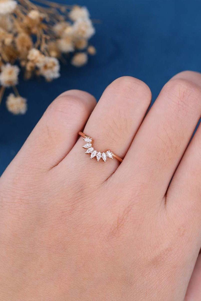 marquise-shaped-moissanite-curved-wedding-band