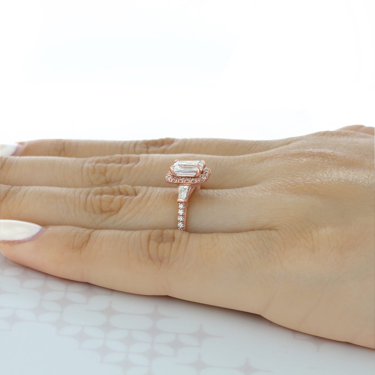 Moissanite engagement rings under $500