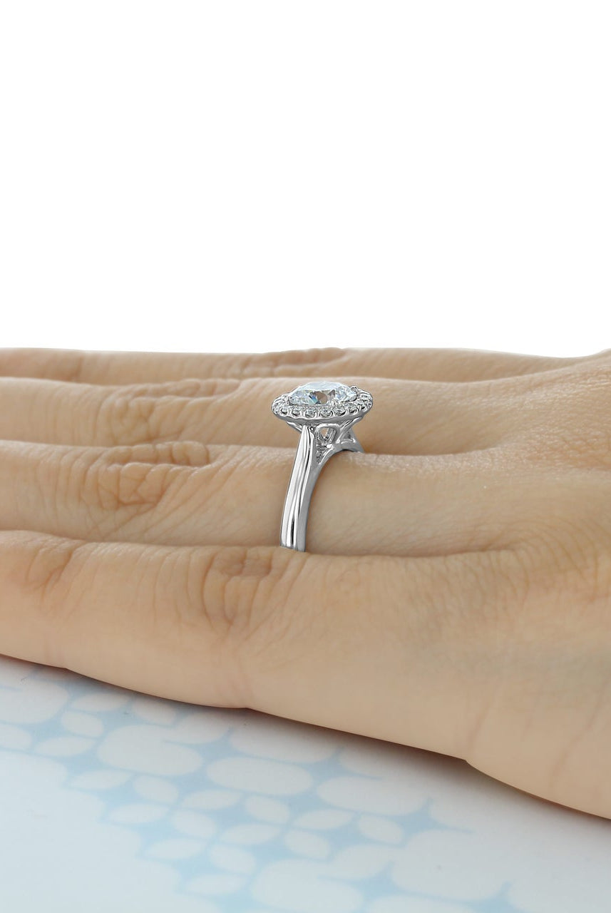 1.0CT Cathedral Set Round Moissanite Diamond Halo Engagement Ring