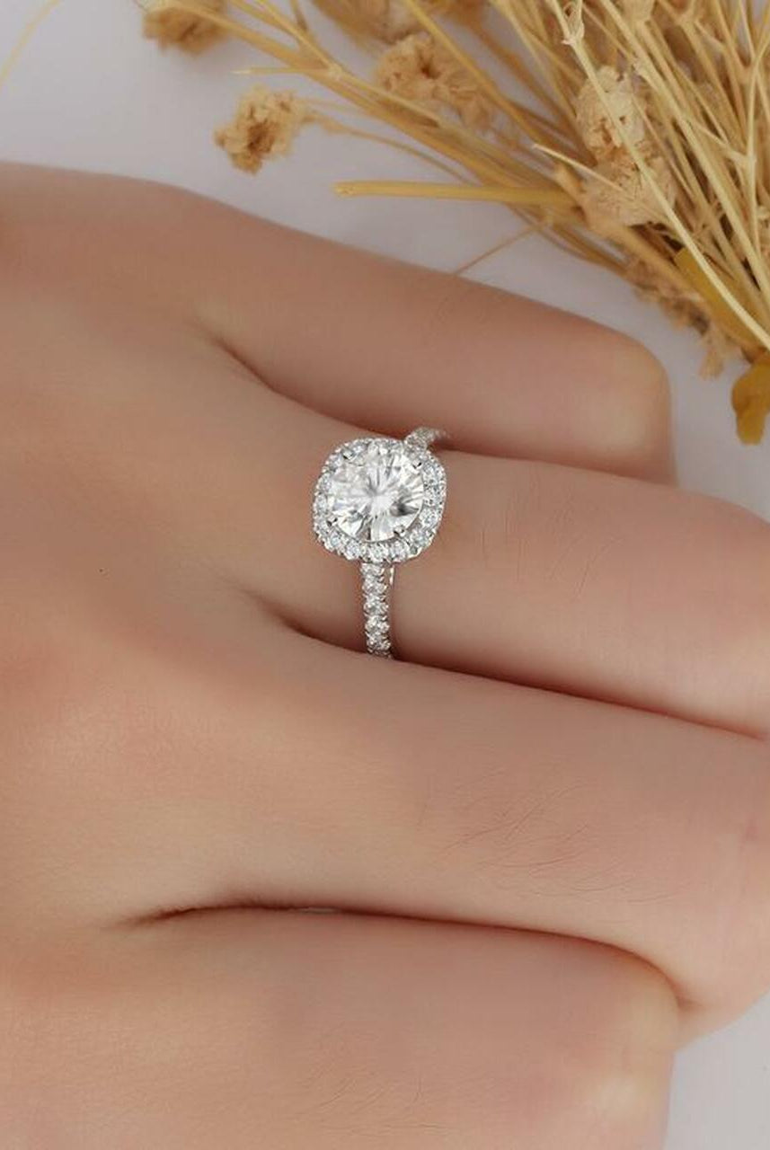 1.0CT Cathedral Set Round Moissanite Diamond Halo Engagement Ring