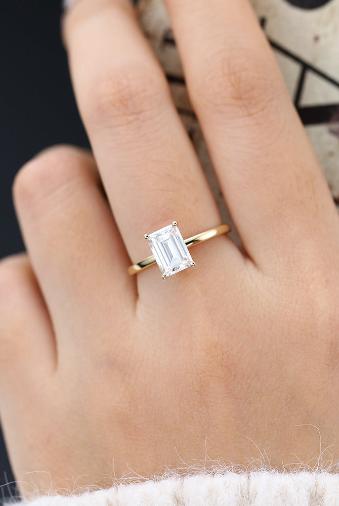 emerald-shaped-moissanite-solitaire-engagement-ring-2