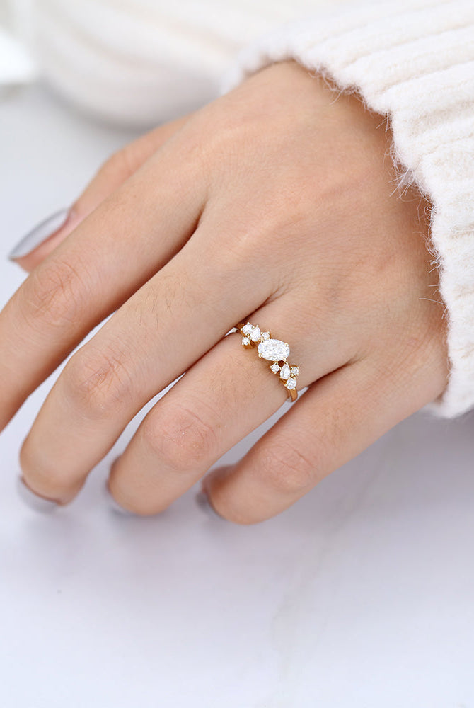 0-43-ct-oval-shaped-moissanite-cluster-engagement-ring-7