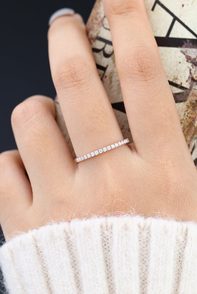 0-22-ct-round-shaped-moissanite-half-eternity-wedding-band