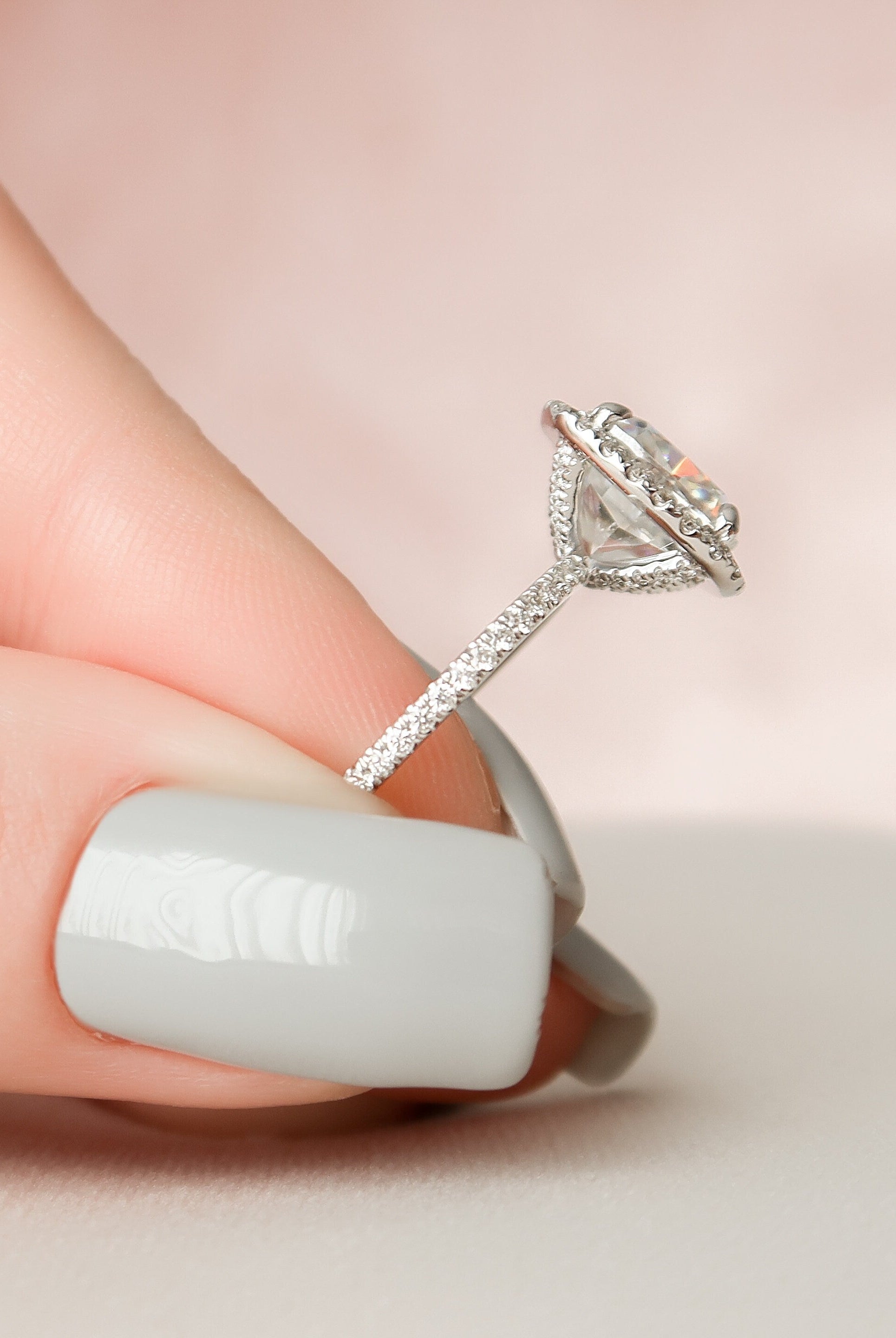 4.0CT Cushion Halo Moissanite Diamond Pave Engagement Ring For Women