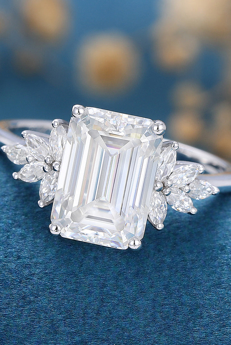 emerald-shaped-moissanite-cluster-engagement-ring-3