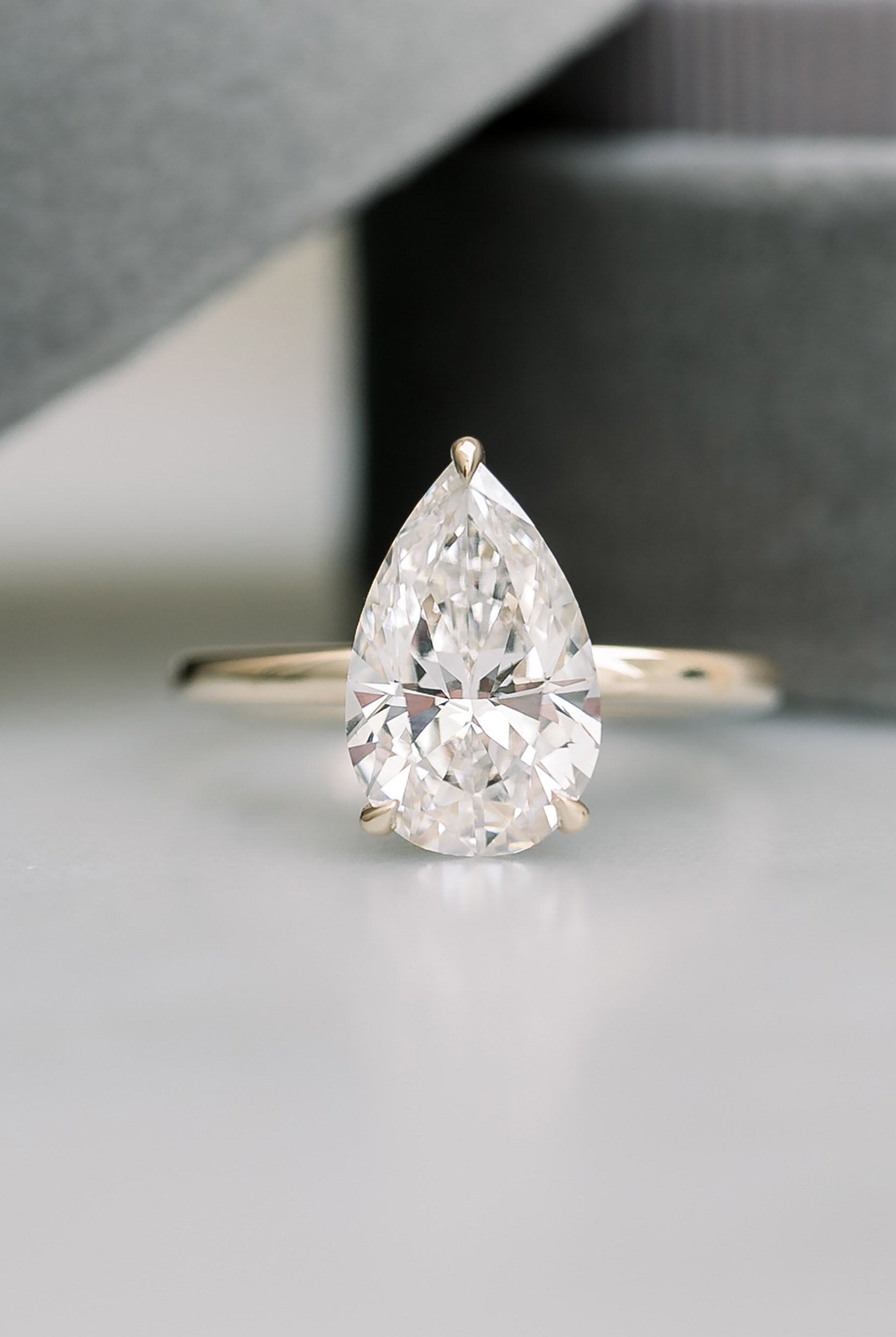 2.0ct Three Prong Pear Moissanite Diamond Solitare Engagement Ring For Her